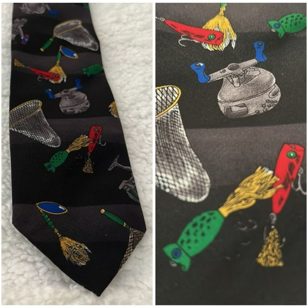 Kenneth Daniels Silk Necktie Mens Fisherman Fishing Italy New York Novelty Fish